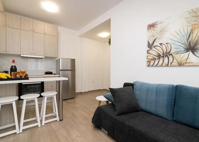 Dimitra Suites