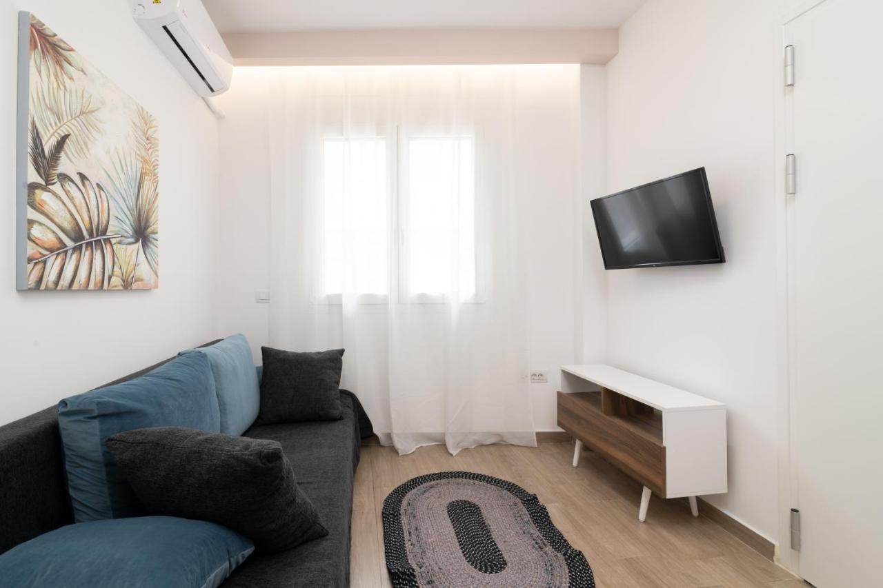 Dimitra Suites