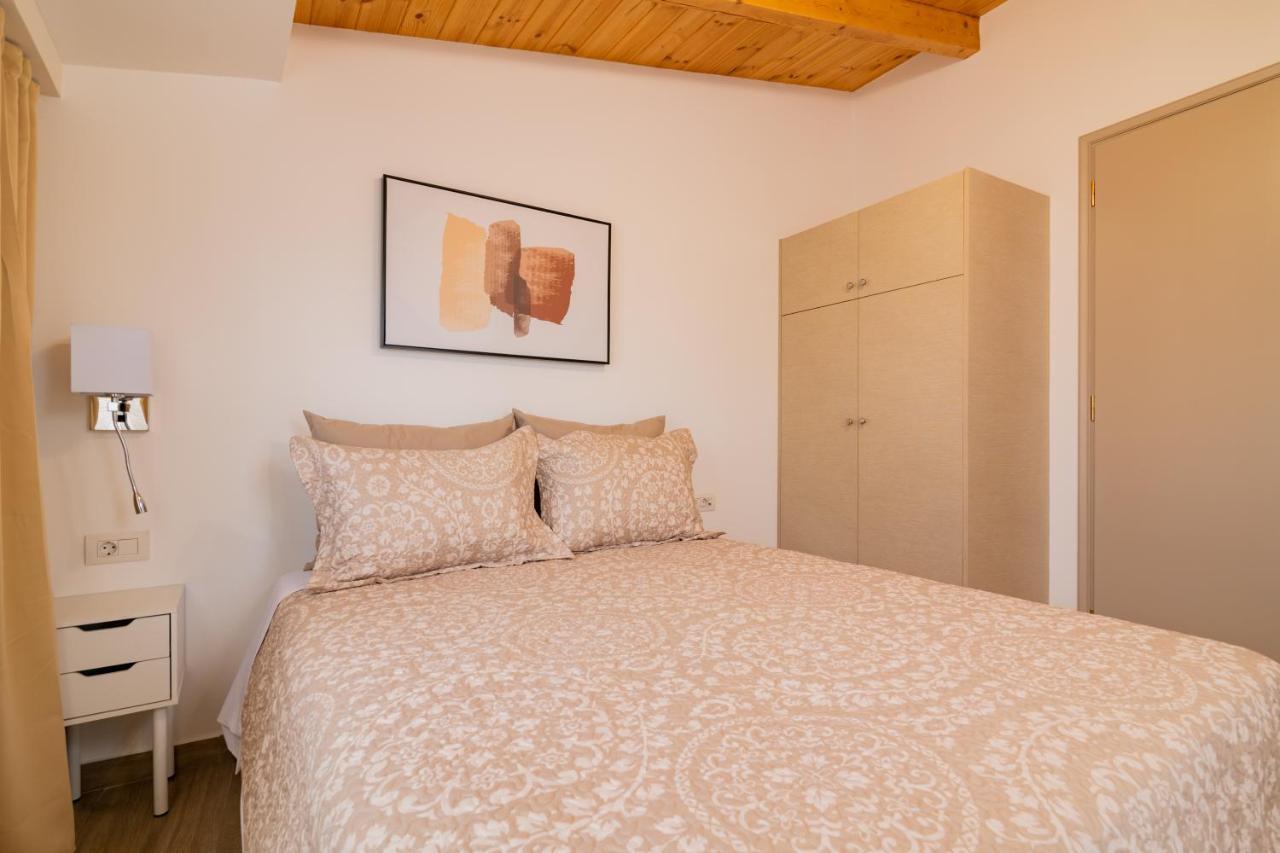 Dimitra Suites